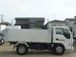 当社は車買取強化店です。高年式車はもちろん、潰れたままの車、不動車、何でも買い取りますのでぜひご相談下さい。