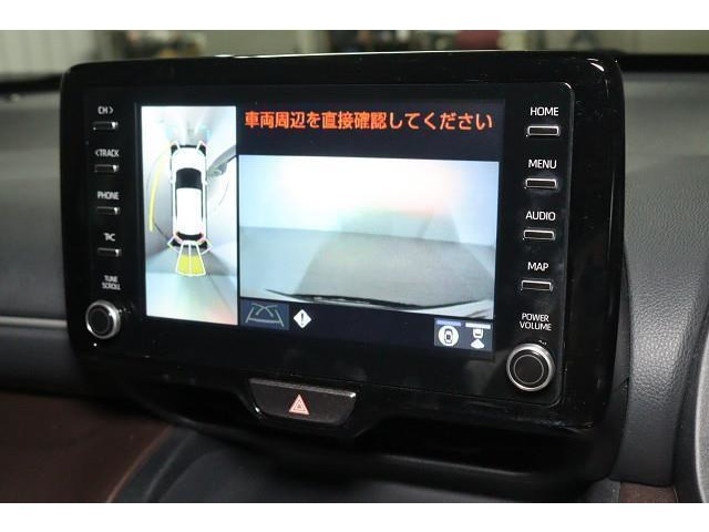 『全周囲モニター』　車両周辺の映像も表示するので、より安心です！