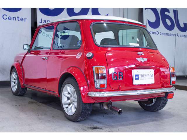 自信を持って販売できるお車です！