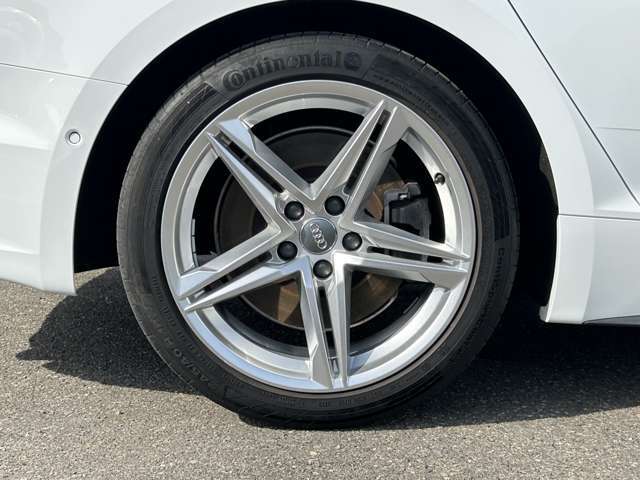 品質に自信があるからこそ、充実の保証内容をご用意しました。愛車を手放すまで、安心してドライブをお楽しみいただくお手伝いをさせていただきます！