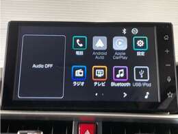 ディスプレイオーディオを装備。スマホと車をつなぐことで、これまでのナビに加えていろんなサービスが楽しめます。