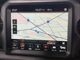 「フルカラーバックモニター」を装備で駐車が苦手な方でも安心です。