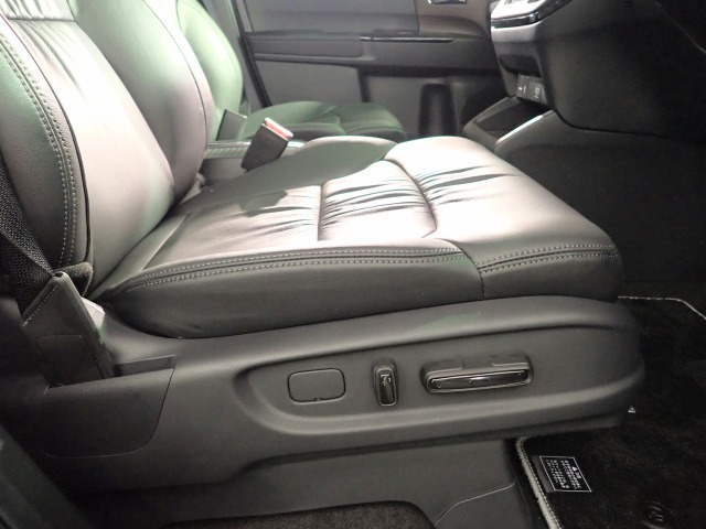 ◆東海地区最大級の展示場に自社整備工場完備で安心♪三重県でホンダ車をお探しならU-Select鈴鹿へご用命ください♪お問い合わせは　TEL　059-378-7717　へお気軽にお問い合わせください◆