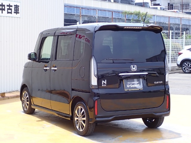 ■【電車】でお越しの際は、JR阪和線『津久野』、泉北高速鉄道『栂・美木多』へお迎えに参ります！リムジンではお迎えには行けませんが、お電話一つで飛んで行きます！TEL：072-291-8082