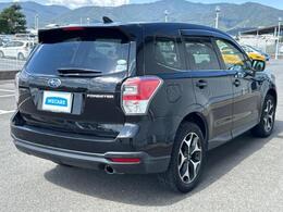 全国に店舗を展開しているのでどこでもお取り寄せが可能です！この車が気になるけど遠方だから・・・と諦める必要はありません！※別途陸送費が必要です。