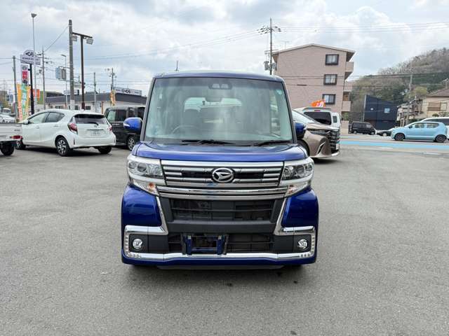 新車・中古車・特選リースアップ車の販売から、保険・廃車・住所変更手続きなど、カーライフに関することなら何でもおまかせ。きっとあなたにピッタリの1台が見つかります。どんなことでもご相談ください。