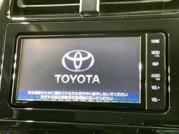 【純正ナビ】人気の純正ナビを装備。オーディオ機能も充実しており、Bluetooth接続すればお持ちのスマホやMP3プレイヤーの音楽を再生可能！毎日の運転がさらに楽しくなります！！