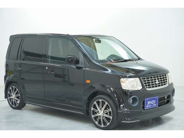 ★生活に欠かせないクルマが、人生のちょっとしたつまずきで購入できず負のスパイラルから抜け出せない方々がいらっしゃることに気がつきました。オトロンはそんな方を全社員で応援したいと考えています。