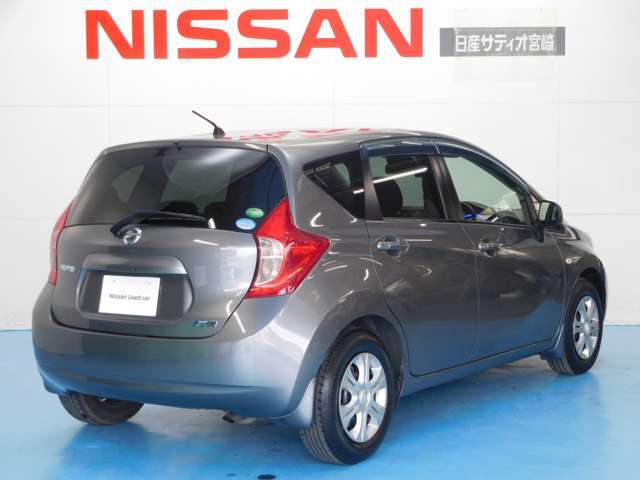 プライバシーガラス（UVカット断熱機能付）〈リヤドア、バックドア〉