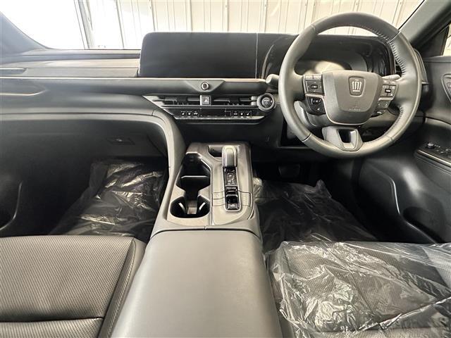 【インパネ全体】全方位で視界が広く、高い目線で運転もしやすいです！