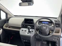 ☆整備工場・鈑金工場併設店舗☆ 車検・12検・オイル交換など・・おクルマ購入後のアフターサポートも当店にお任せください！！