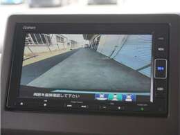 ◆バックカメラ◆リバースにするだけで映ります、後方の安全確認や、狭い駐車場での車庫入れ、雨の日や夜間など視界の悪い時に便利です！安全にバックする為には欠かせない装備です。