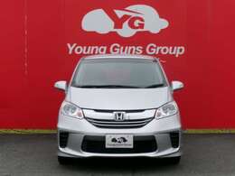 当店はトータルオートディーラーです！各種メーカーの新車、登録済み未使用車、中古車まで幅広くお取り扱いをさせていただけますので、お探しのお車など御座いましたらお申し付けくださいませ！
