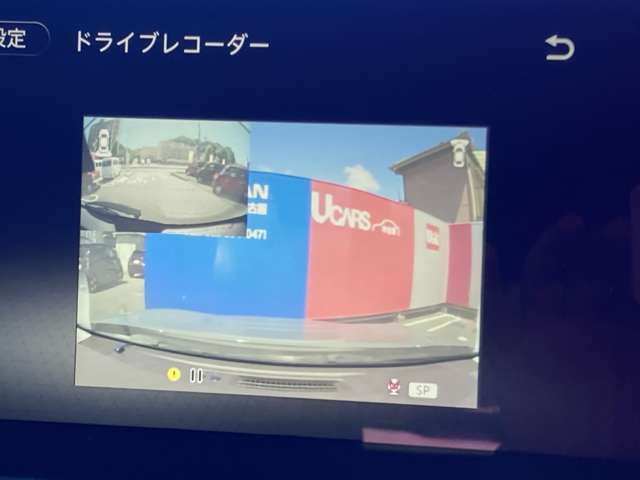 ドライブレコーダーは純正ナビに対応しています。