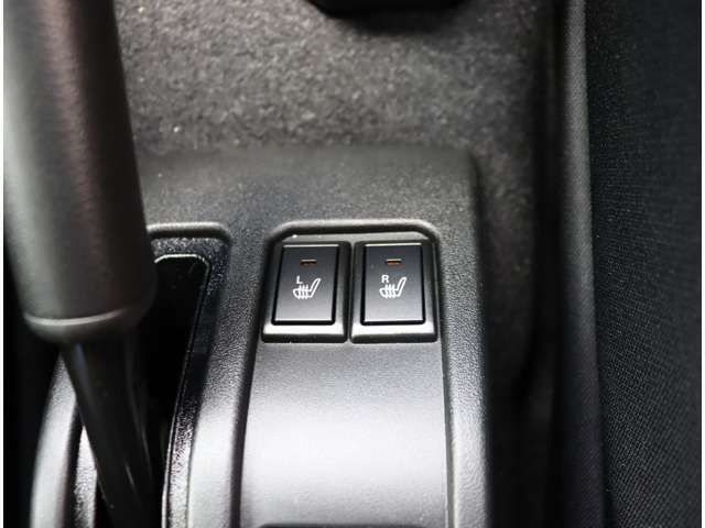 内外装クリーニングが実施されますので、気持ち良く新しいカーライフがスタートできます
