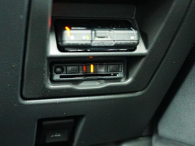 こちらのお車はご来店いただける方のみの販売に限らせていただきます。また、車両の状態・装備等は現車優先とし、ご確認いただきます。ご契約手続きは店頭にてお願い致します。