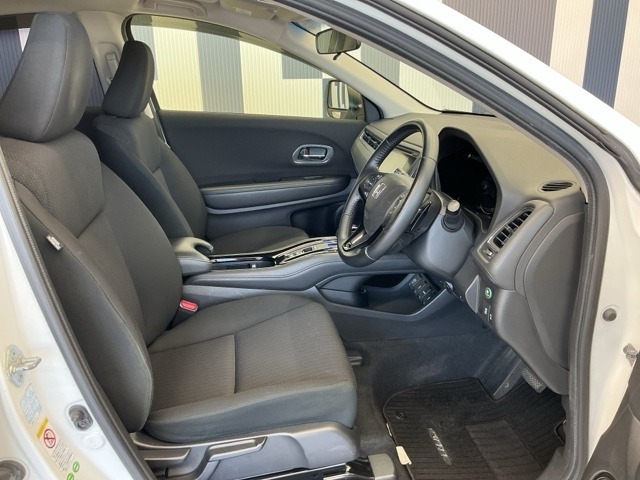 車内は徹底的にクリーニングされているので、快適にお乗りいただけます。