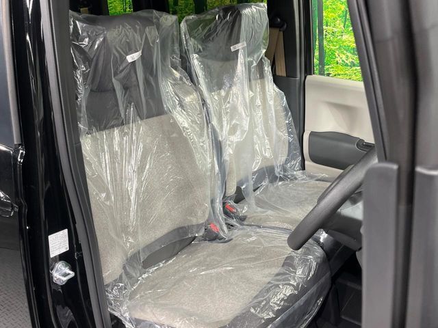 もちろん車内はキレイです♪よりクリーンな状態をキープしたいお客様には『ナノゾーンコート』がおすすめ！新型コロナウイルス対策や、除菌・消臭に効果を発揮し多くの方にご好評いただいております。