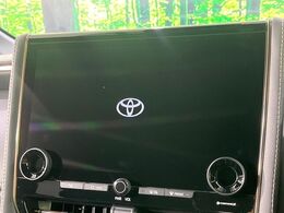 【トヨタセーフティセンス】走行中に前方の車両等を認識し、衝突しそうな時は警報とブレーキで衝突回避と被害軽減をアシスト。より安全にドライブをお楽しみいただけます。
