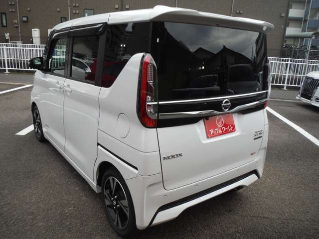 前日よりお車のご予約可能でございます。是非お電話お待ちしております！