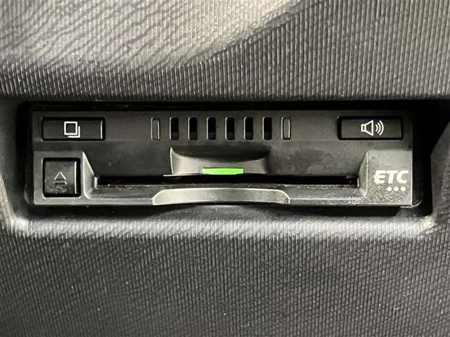 高速道路をスイスイッと通過の『ETC』付き！ETCカードをお持ちでない方は、トヨタETCカードもございますので、ご相談下さいね☆