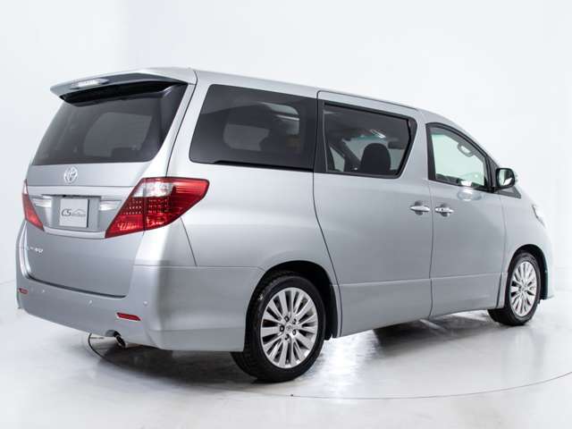 ★ボディーカラーは新車時からの純正色です！色替え車・オールペイント車両ではございません。