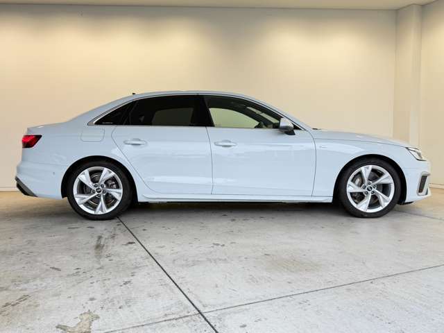 空力性能と美しさを兼ね備えた、精緻なボディデザイン。見る角度で表情を変える、立体的で躍動感あるスタイリング。