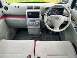 オシャレな運転席周り！