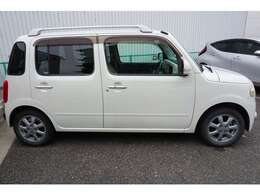 当店はお客様のペースでお車をご覧いただける展示場作りを心がけております。過度な声掛けなどは行いません。ご不明な点がありましたらお気軽にお問い合わせください。