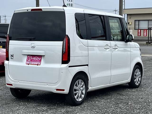イソベモータース本店は、関越道の高崎インターから車で5分です。高崎料金所を「高崎」方面（左レーン）です。一般道に合流してから3つ目の信号（西島町交差点）を左斜めに曲がって下さい。1分くらいで店舗です。