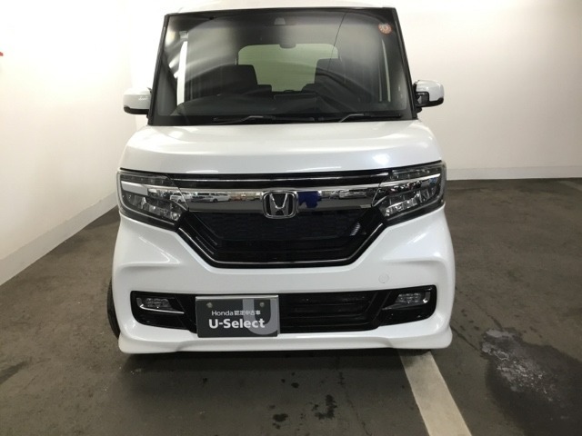 一目見てホンダ車だとわかるカッコいいフロントマスクです！