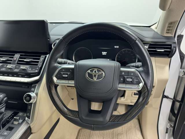 ワンオーナー　禁煙車　リヤエンターテイメント　純正JBLナビ　TV　ベージュ革シート　サンルーフ　パノラミックビュー　BSM　HUD　RCTA　ブラックルーフレール