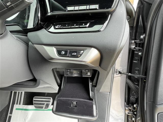 掲載箇所以外にご希望の写真がございましたら、お気軽にお問い合わせ下さい！メールや郵送でお送りさせていただきます。