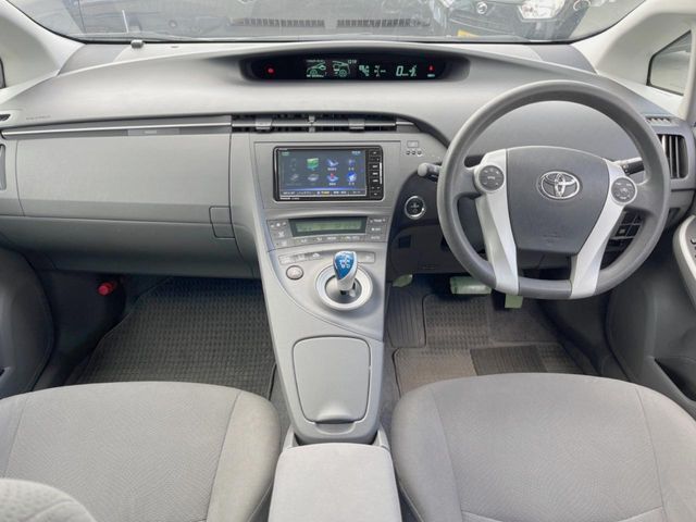 グループ総在庫数約￥30，000台！！全国の系列店からメーカー・車種問わずご紹介出来るので、あなたにピッタリのお車が見つかるはずです♪まずはお問い合わせ下さい☆