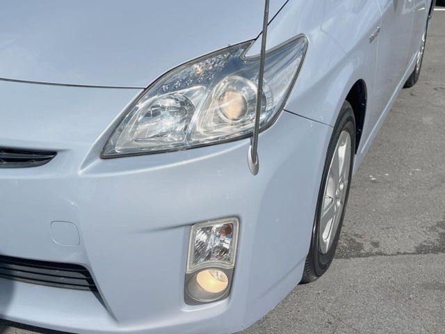 夜間や荒天時により良好な視界で安心な走行をご希望される方には【高輝度LEDヘッドライト】の取付がおすすめ！多くのお客様にご好評いただいております♪