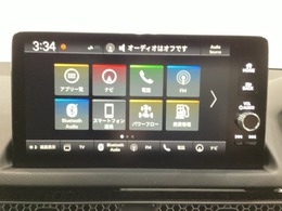 多機能と操作のしやすさを両立した、Honda CONNECT対応のナビディスプレーです。ETC2.0車載器もナビゲーション連動し、スマートフォン用Bluetoothユニット付きです。
