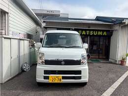 仕事にアウトドアに使える車(^^♪088-879-9778までお気軽にお電話ください。