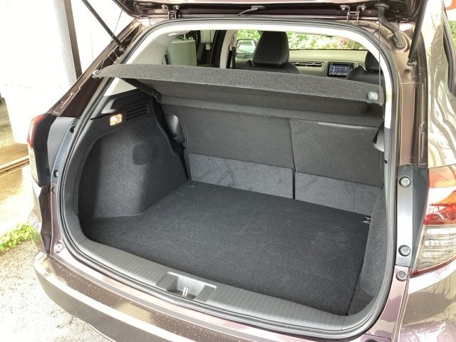 リアシートがあっても、しっかり荷物を積む事ができます。