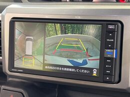 【パノラマモニター】専用のカメラにより、上から見下ろしたような視点で360度クルマの周囲を確認することができます☆死角部分も確認しやすく、狭い場所での切り返しや駐車もスムーズに行えます。