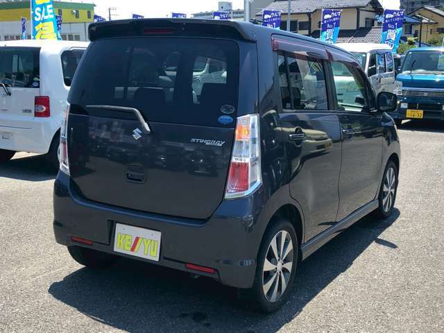 自社陸運局指定工場完備！国家資格車検検査員資格を持った整備士による整備。ステレオ、エアコン等走行に関係のない所も不具合箇所があれば修理してお渡しいたします。