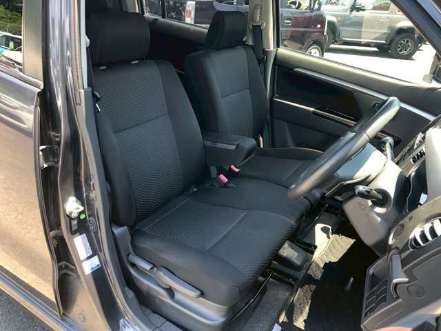 クルマ選びはケーユー♪ケーユーで♪この時期にお買い得な1台を是非♪お客様のお車をプロの見立てでより良い1台をプロデュースします！是非一度お店に遊びに来てください☆