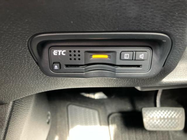 お車に合わせて無料保証以外にも、保証範囲、期間、距離を拡充させた有料保証もご用意しております！中古車の購入が初めてで不安・・・というお客様もご安心ください！