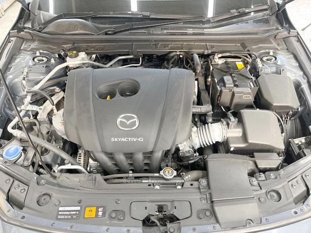 親切・丁寧な専門メカニックスタッフが応対！・車検・点検整備・事故等の修理などアフターサービスも安心。お車のカスタマイズもネクステージのサービススタッフまでご相談ください！