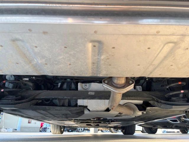 下回りがきれいなうちに、防錆加工の施工がオススメ。降雪地域はもちろん、沿岸部にお住いの方や、趣味でマリン・ウィンタースポーツをされる方にご好評いただいております。