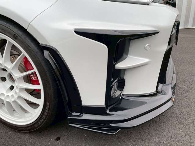 全車、内外装クリーニングをしております！！安心快適なドライブを楽しんで頂けるよう納車前点検、定期点検を実施しお客様へご納車致します。