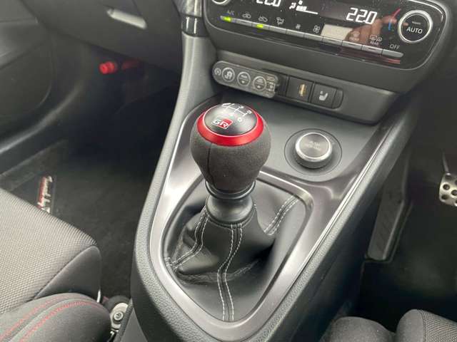 高品質車両はもちろん！高品質だからこそ低価格にしたい！！お客様と同じ気持ちで一生懸命頑張ります！！