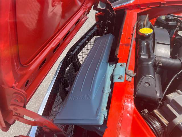 【エンジンルーム】エンジンの調子は良好です！ご納車前にはしっかりとオイル交換・その他油種類の点検補充をさせて頂きます。また、ガリバーでは修復歴のある車は販売いたしません。