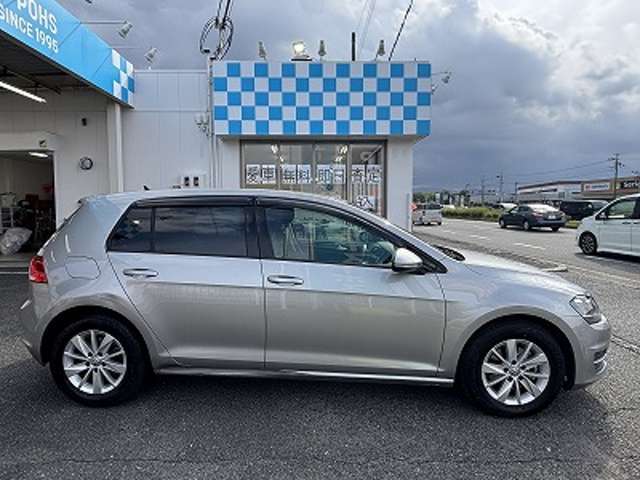 【買取専門店だからできる価格優位性】弊社の在庫車は全て買取車両です。『買取＝仕入れ時のコストカット』が実現できるため、お買い得な価格でのご提供が可能となります。ご安心してご検討下さいませ。