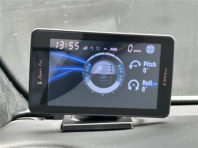 純正ナビゲーション搭載。ナビデータの更新も承っております、詳細はコーディネーターまでお問い合わせ下さい。