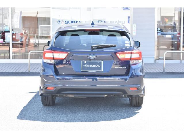 特徴4 全国登録納車受け賜ります。日本全国の正規スバル中古車店が連携し、お客様のお近くのスバル中古車店にて、ご納車をさせて頂きます。地域によりお車の輸送費が必要となりますのでご了承下さい。